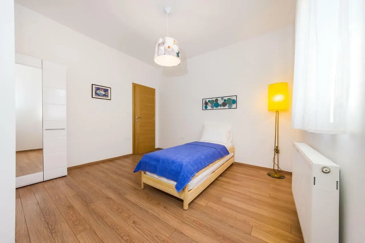 Apartment Alex Zadar