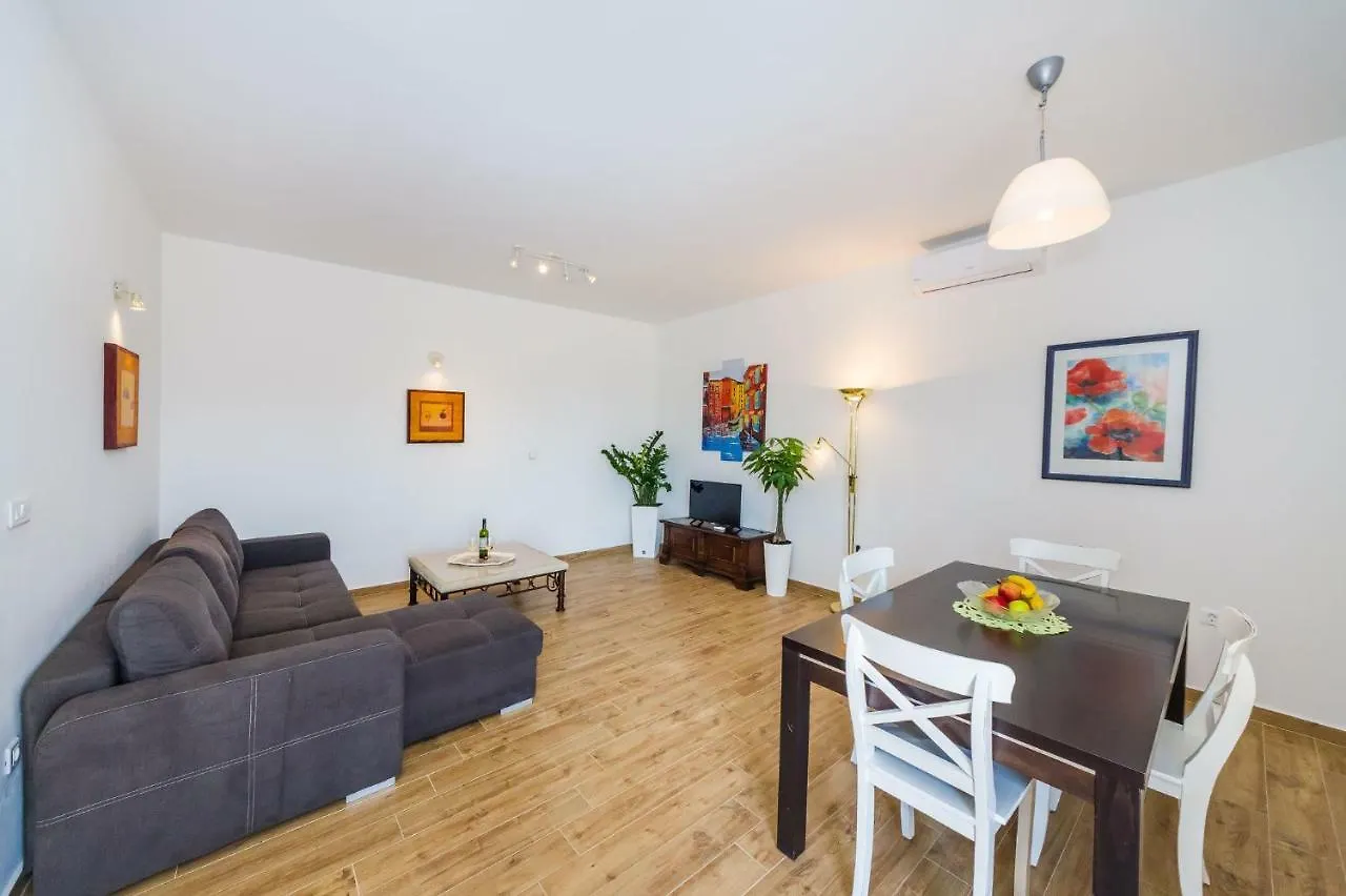 Apartment Alex Zadar
